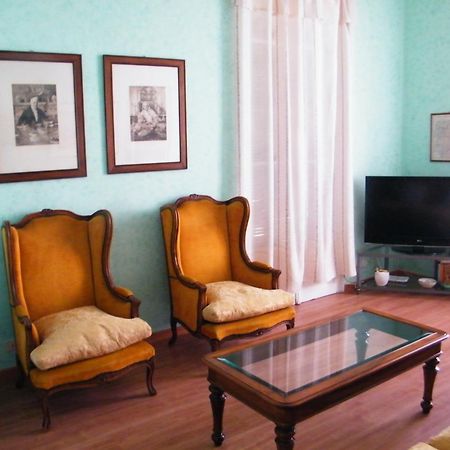 Appartamento Vacanze I Provenzali Bordighera Oda fotoğraf
